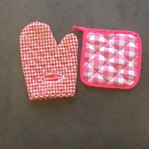 Play kitchen Oven mit & hot pad